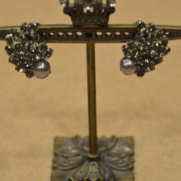 HAUTE COUTURE SIMAN TU BLACK GRAY FLORAL CLUSTER STATEMENT CRYSTAL PEARL EARRING - Picture 6 of 15